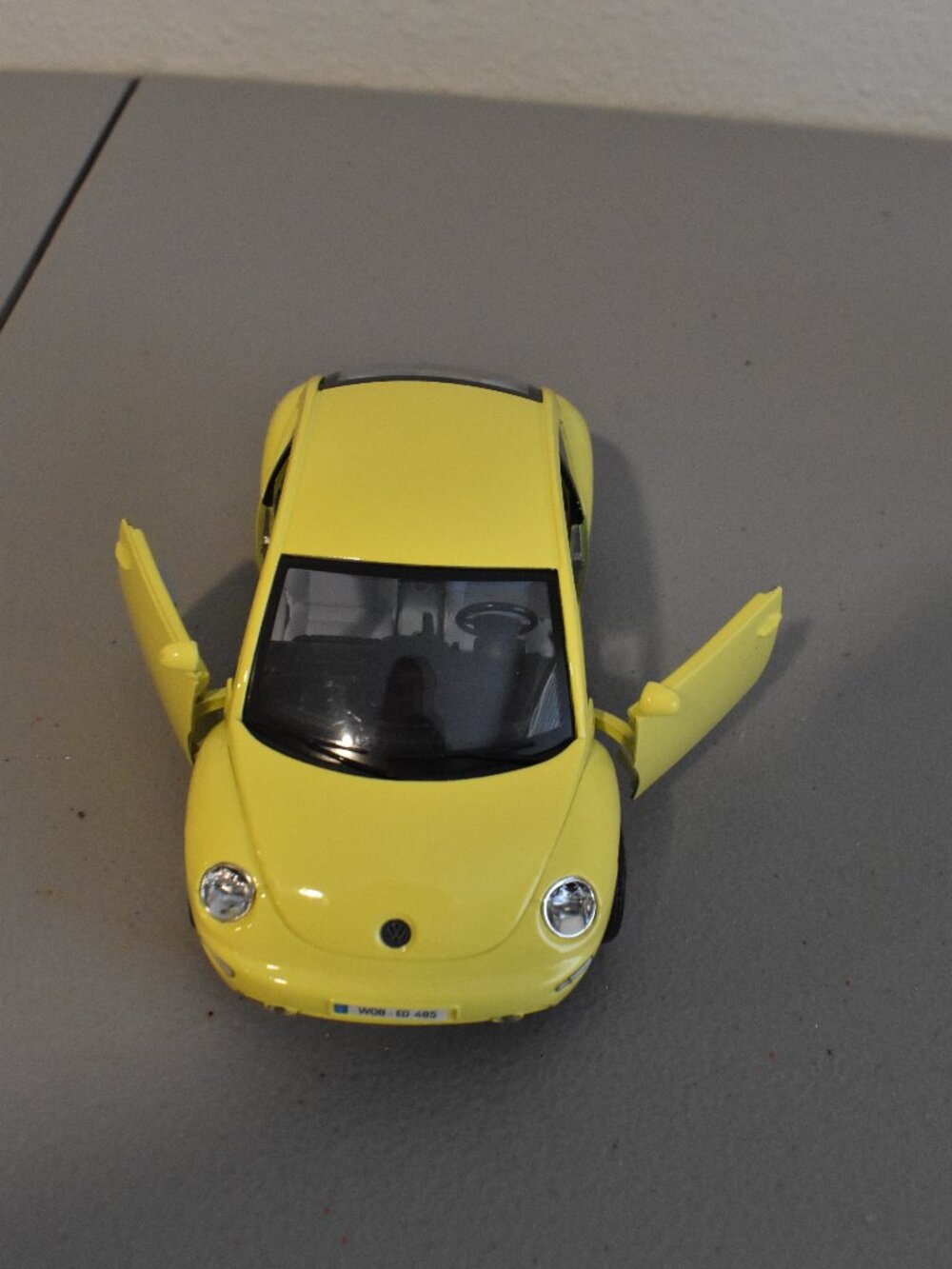 Bburango Yellow Volkswagen New Beetle Toy Car - 1998